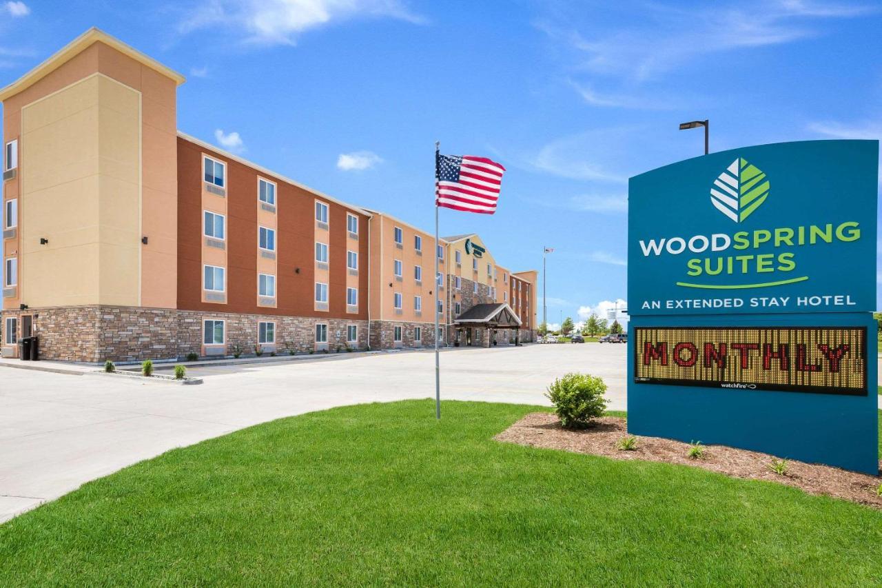 Woodspring Suites Davenport Quad Cities 外观 照片